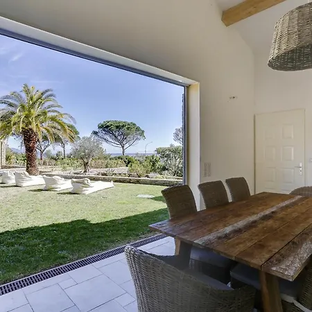 Avec Piscine Chauffee Et Vue Sur La Mer 別荘